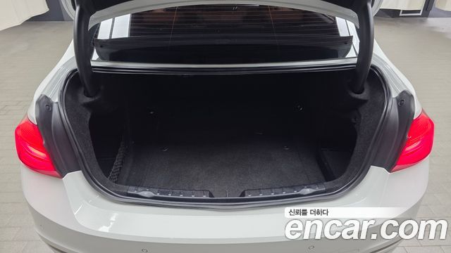 BMW 3-Series 2016 — photo 20