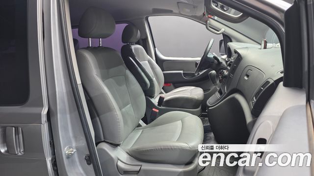 Hyundai Starex 2014 — photo 11