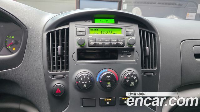 Hyundai Starex 2014 — photo 15