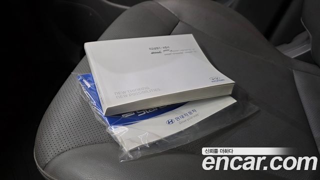 Hyundai Starex 2014 — photo 17