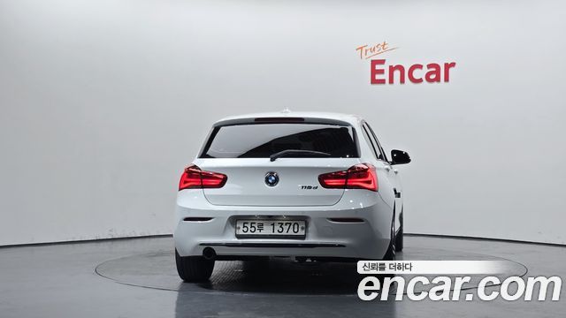 BMW 1-Series 2017 — photo 4