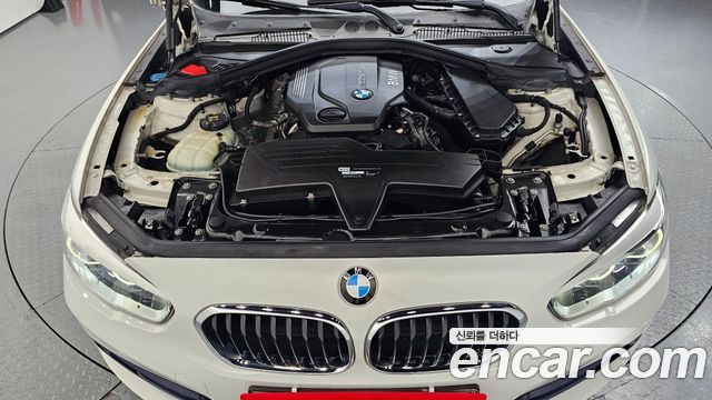 BMW 1-Series 2017 — photo 6
