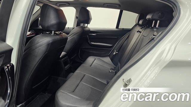 BMW 1-Series 2017 — photo 12