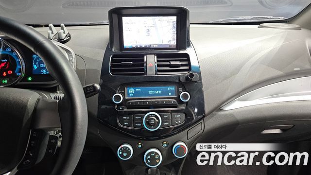 Chevrolet Korea Spark 2014 — photo 13