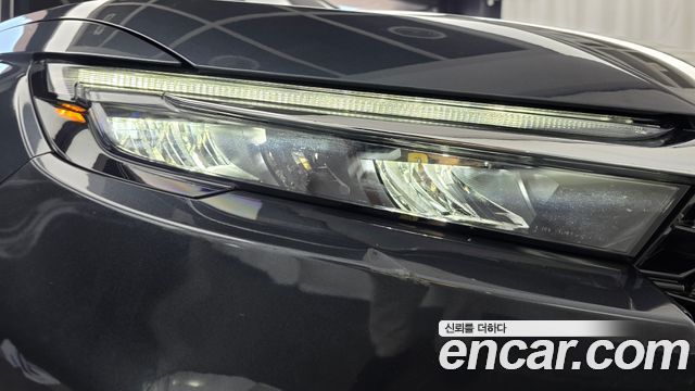 Honda CR-V 2023 — photo 8