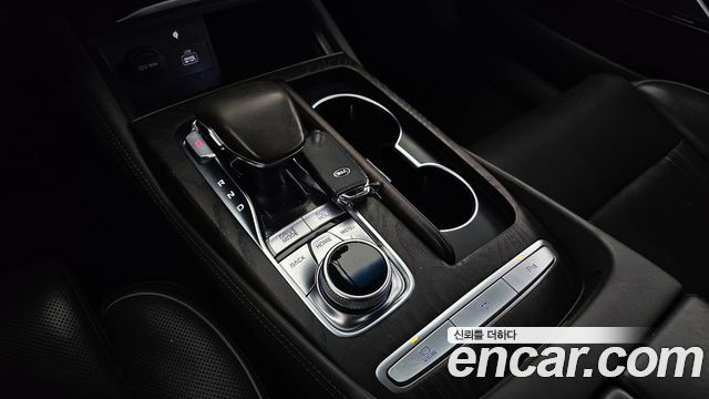 Kia K9 2020 — photo 12
