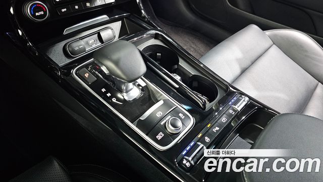 Kia Stinger 2021 — photo 12