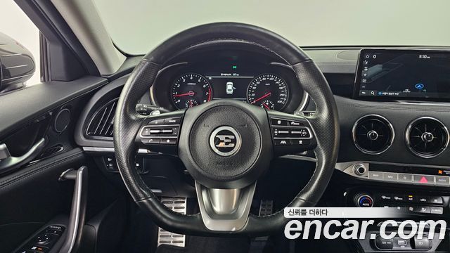 Kia Stinger 2021 — photo 19