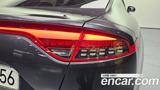 Kia Stinger 2021 — photo 9