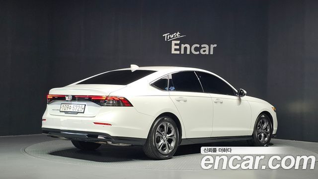 Honda Accord 2024 — photo 2