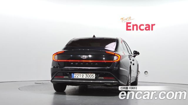 Hyundai Sonata 2022 — photo 4