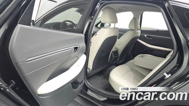 Hyundai Sonata 2022 — photo 12