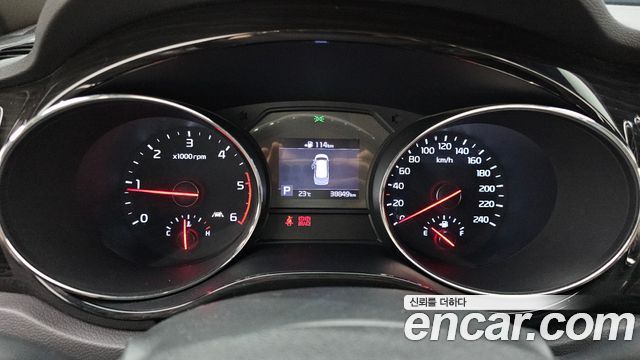 Kia Canival 2020 — photo 8