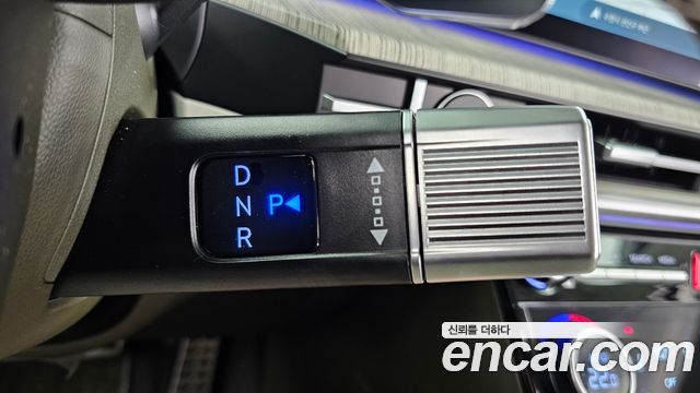 Hyundai Santafe 2024 — photo 12