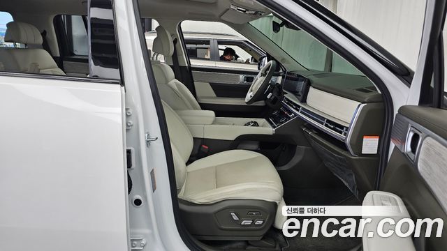 Hyundai Santafe 2024 — photo 16