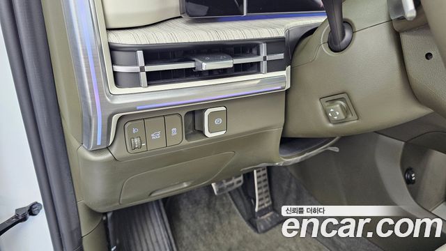 Hyundai Santafe 2024 — photo 27