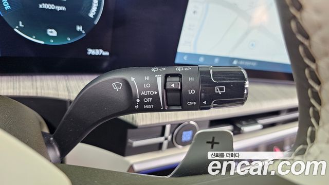 Hyundai Santafe 2024 — photo 28