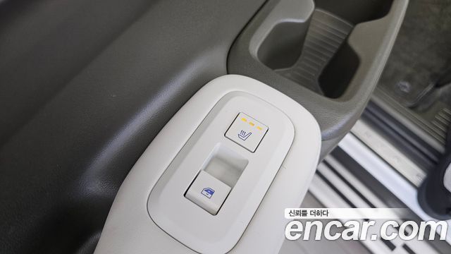 Hyundai Santafe 2024 — photo 30