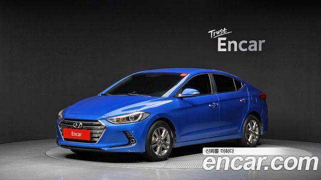 Hyundai AVANTE 2017 — photo 1
