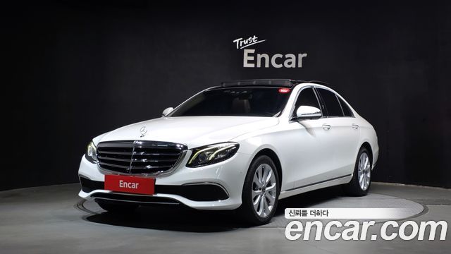Mercedes-Benz E-Class 2018 — photo 1