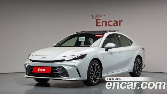 Toyota Camry 2026 — photo 31