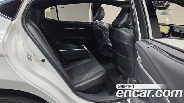 Toyota Camry 2026 — photo 18