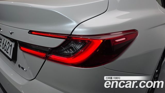 Toyota Camry 2026 — photo 9