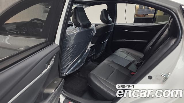 Toyota Camry 2026 — photo 16