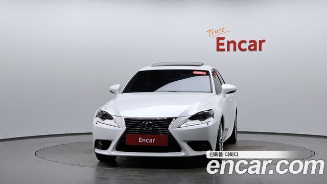 Lexus IS 2014 — photo 3