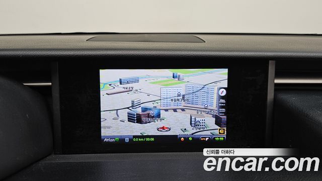 Lexus IS 2014 — photo 20