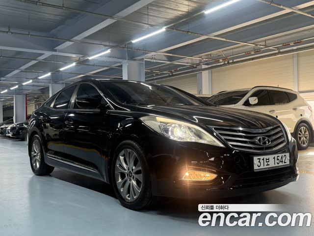 Hyundai Grandeur 2012 — photo 1