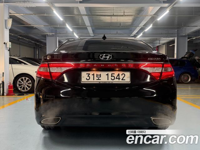 Hyundai Grandeur 2012 — photo 4
