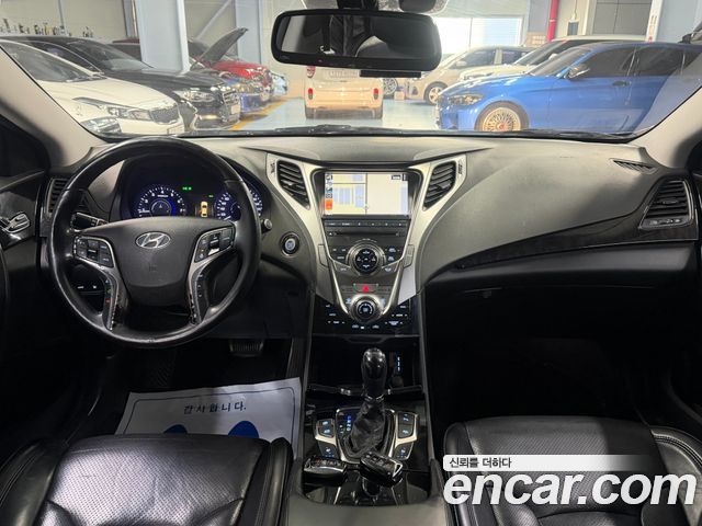 Hyundai Grandeur 2012 — photo 7