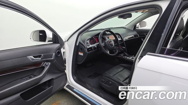 Audi A6 2010 — photo 10