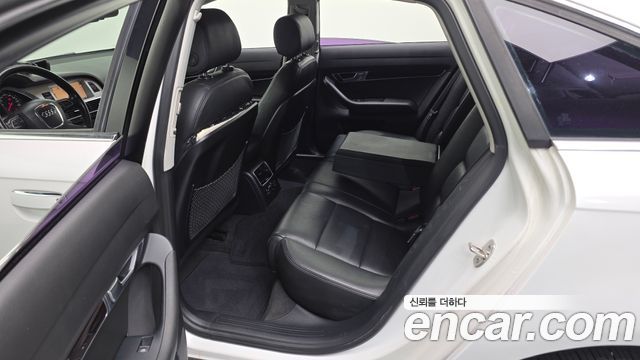 Audi A6 2010 — photo 11