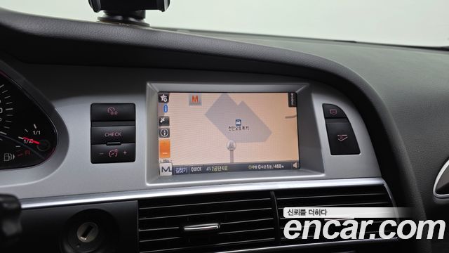 Audi A6 2010 — photo 14