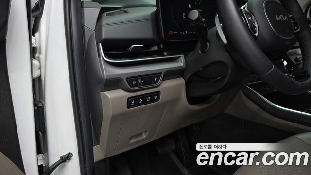 Kia Canival 2024 — photo 19