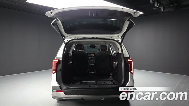 Kia Canival 2024 — photo 26