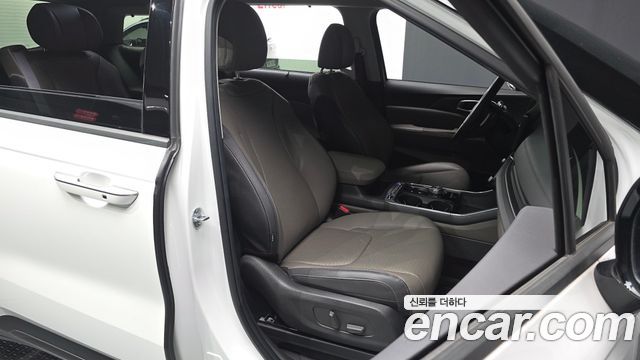 Kia Canival 2024 — photo 16