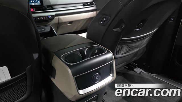 Kia Canival 2024 — photo 34
