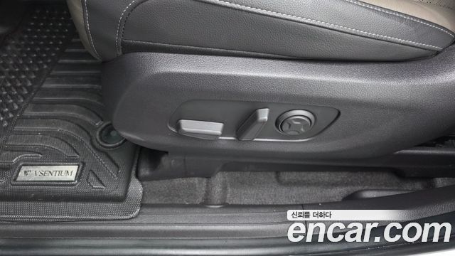 Kia Canival 2024 — photo 35