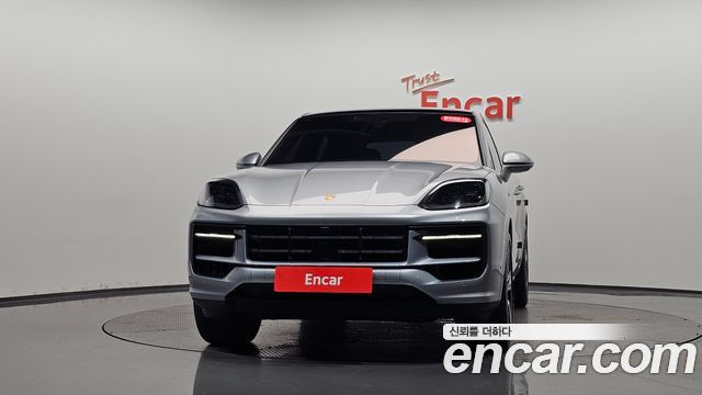 Porsche Cayenne 2024 — photo 3