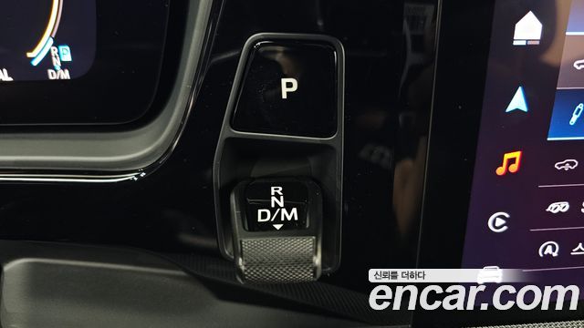 Porsche Cayenne 2024 — photo 12