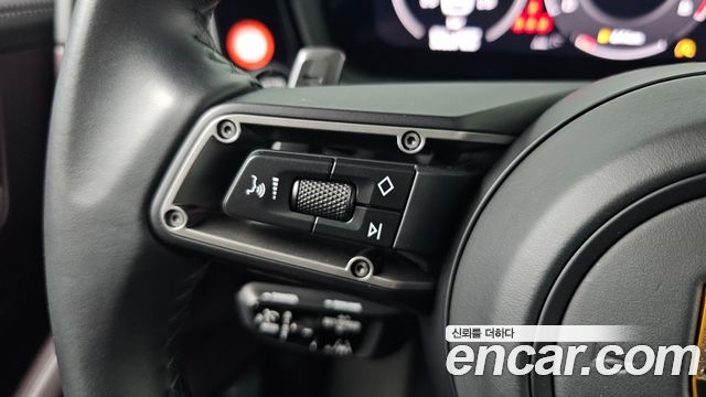 Porsche Cayenne 2024 — photo 32