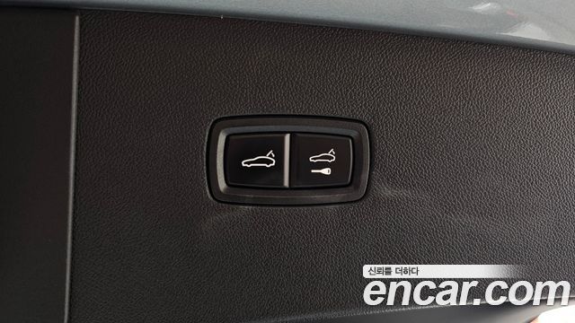 Porsche Cayenne 2024 — photo 40