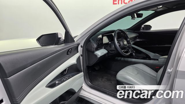 Hyundai AVANTE 2024 — photo 13