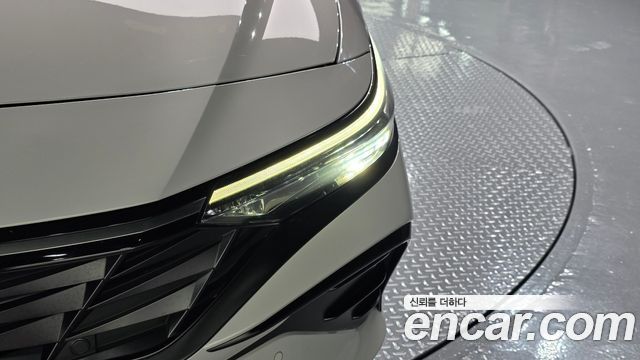 Hyundai AVANTE 2024 — photo 8