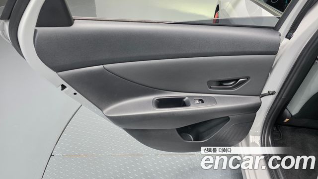 Hyundai AVANTE 2024 — photo 15