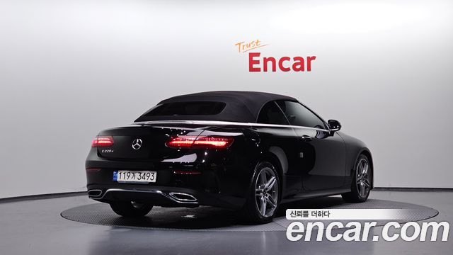 Mercedes-Benz E-Class 2020 — photo 2