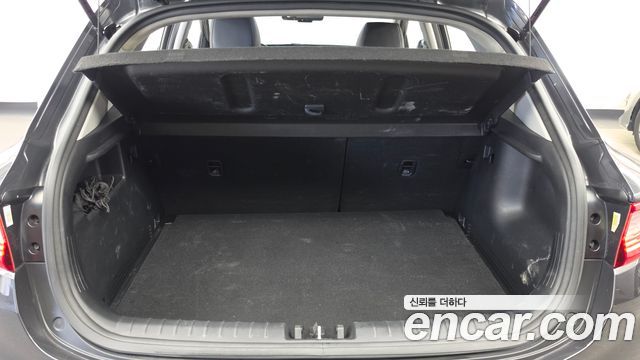 Kia Stonic 2018 — photo 20